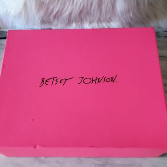 Betsey Johnson Iconnn Black Satin Platform Heels - Picture 2 of 11